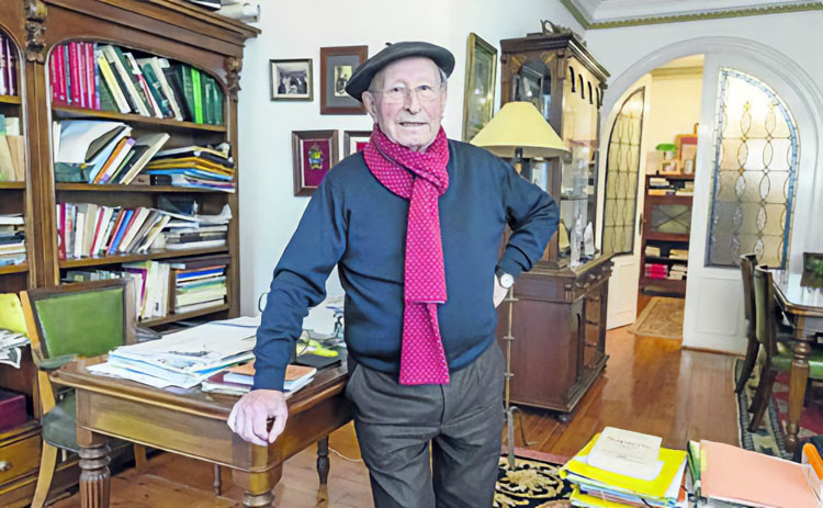 Zacarías Puente recibe hoy el título de escritor vitalicio de la SCE
