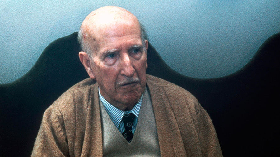 Las asociaciones de escritores de toda España exigen la conversión del inmueble Velintonia, 3, en «Casa Museo Vicente Aleixandre»