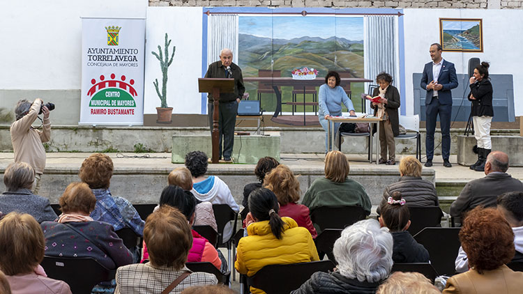 Poesía en el Aire. XVII Recital poético a la primavera