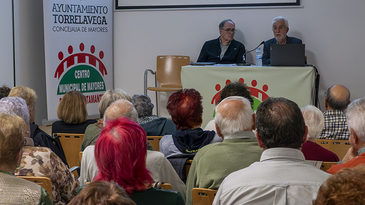 Charla de Marino Pérez Avellaneda: «Día de las Letras de Cantabria. 12 años recordando y celebrando a nuestros escritores»