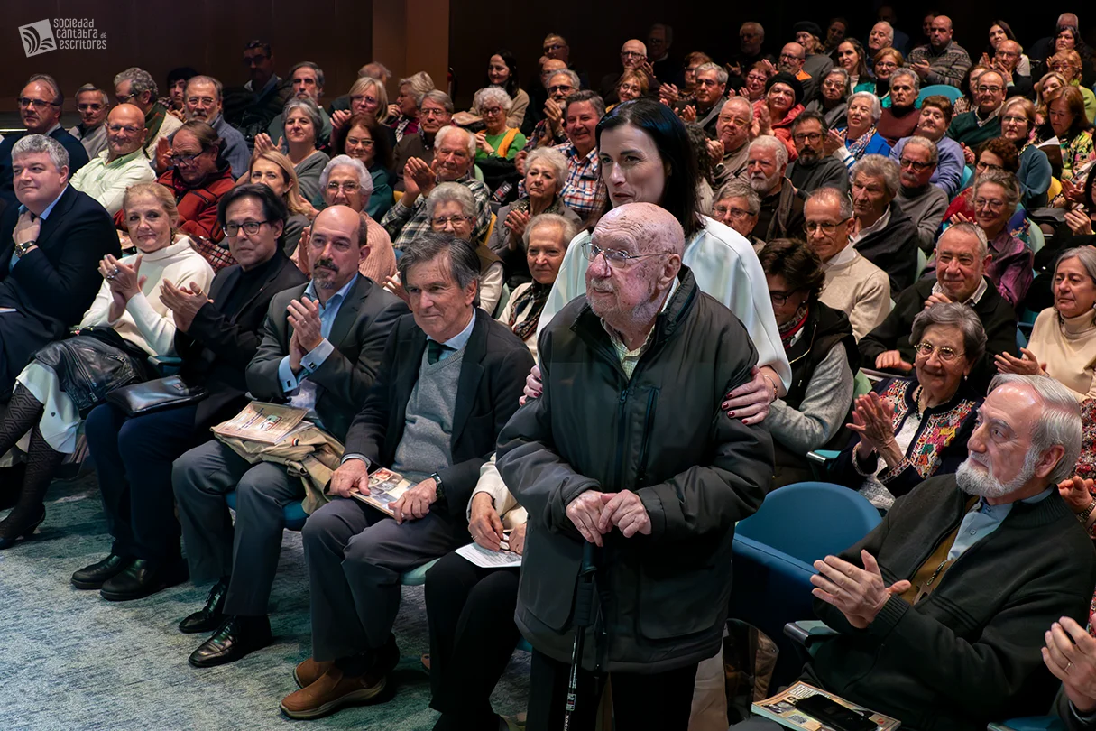 Más de trescientas personas en el XIII Día de las Letras de Cantabria